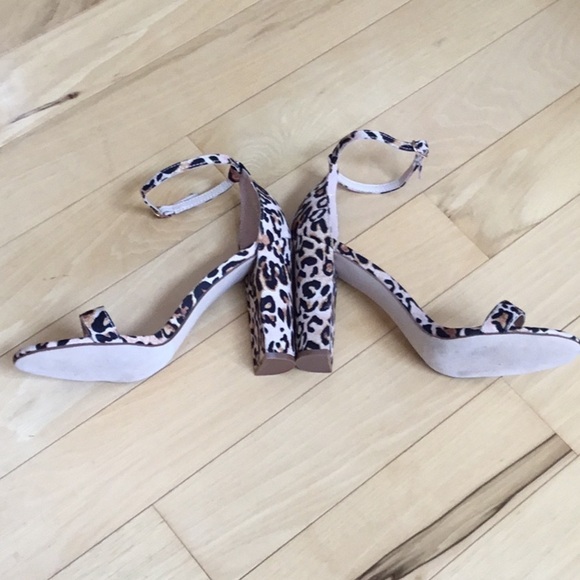 LULUS Leopard Print Chunky Open Toe Heels. Women’s size 8.5 - Picture 6 of 14